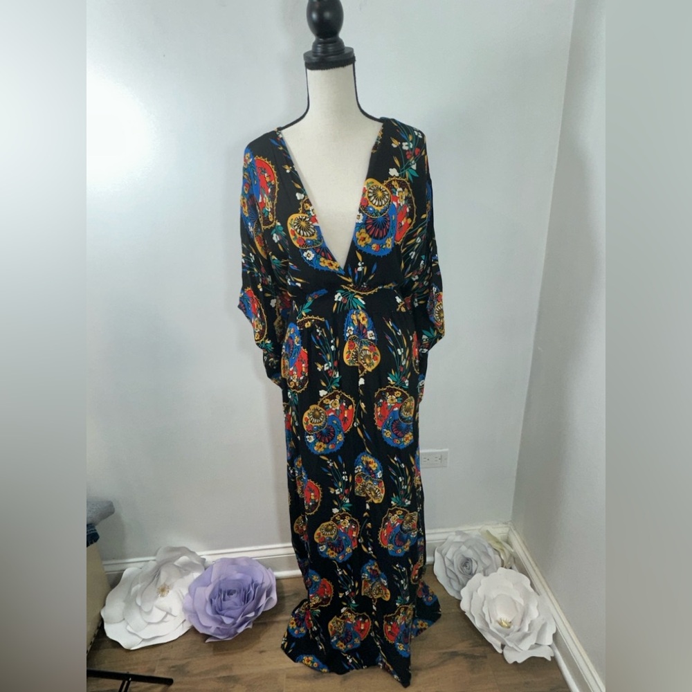 Trashy Diva Black Maxi Dress with Multicolor Paisley Print - Picture 3 of 10